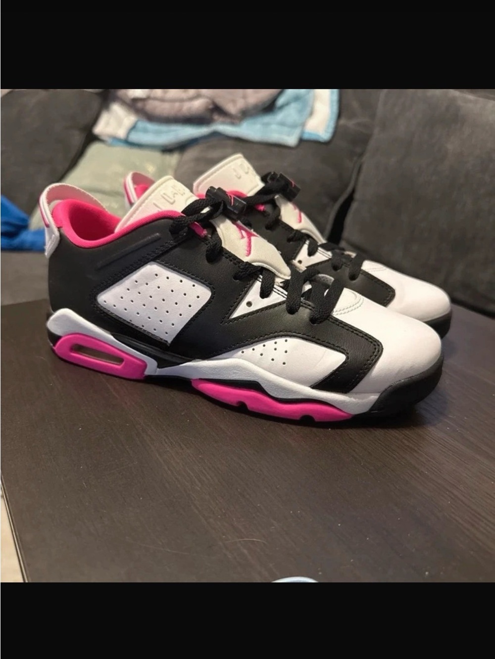Jordan Youth Sneakers - White Black Pink